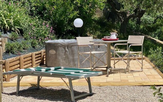 Mike's Dinghy House - Photo 2