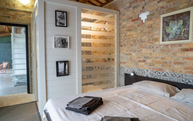 Mike's Dinghy House - Photo 17