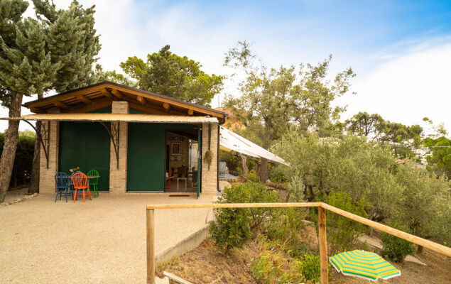 Mike's Dinghy House - Photo 30